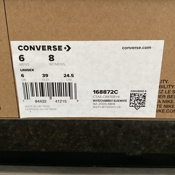 Limited edition, Chuck Taylors! - Picture 9 of 9